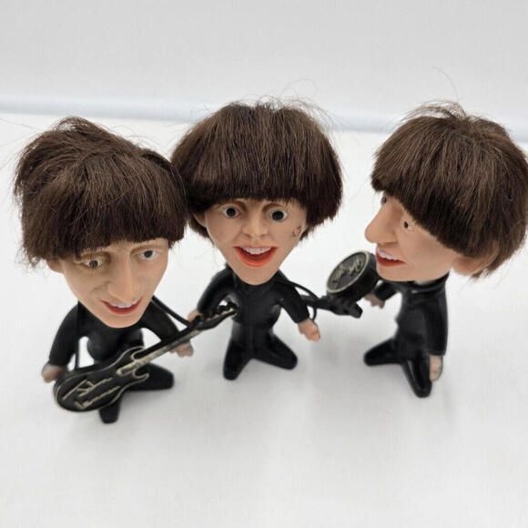 1964 Beatles Figurines with Instruments Remco Nems 4.5" Lot of 3 - Picture 2 of 15